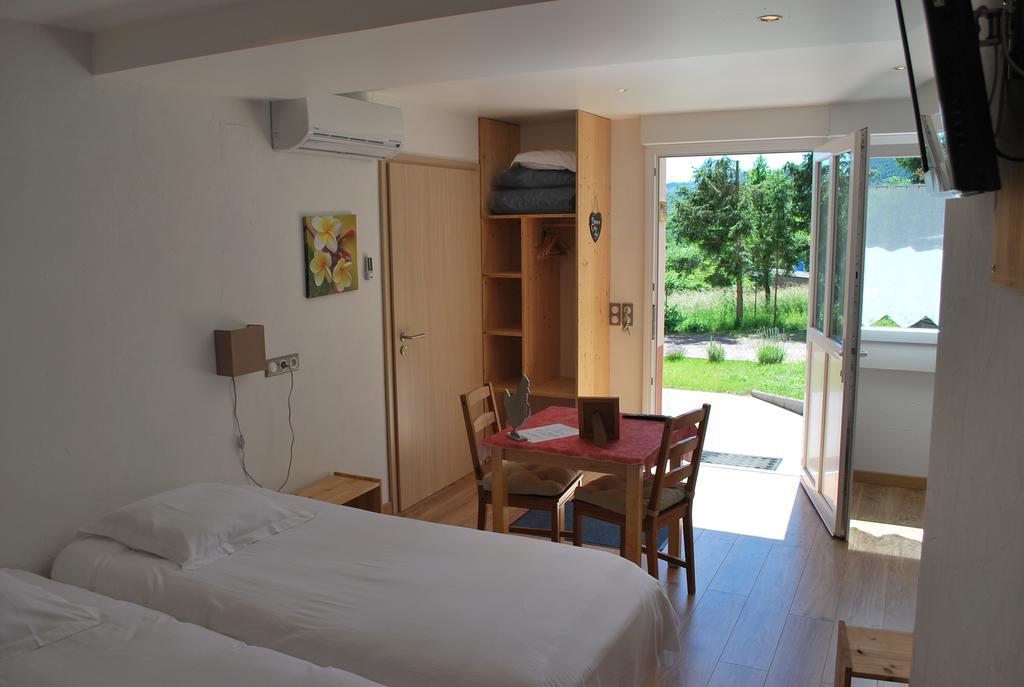 Chambres d'hôtes Les vignes Saint-Jean-Saverne Chambre photo
